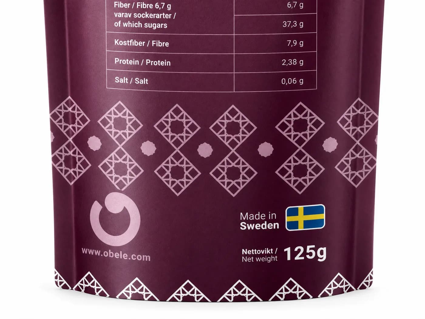 NanaQaisi back label close-up